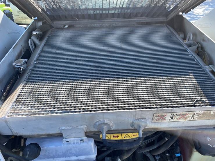 2023-bobcat-t66-image-26