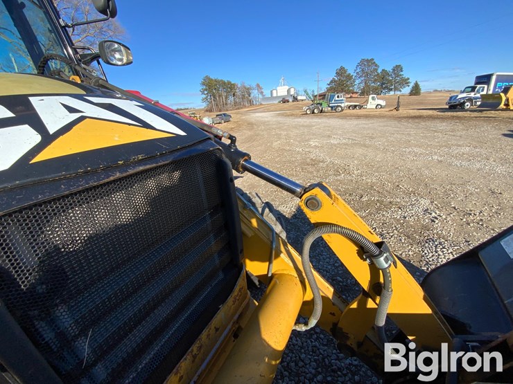 2009-caterpillar-428e-image-17