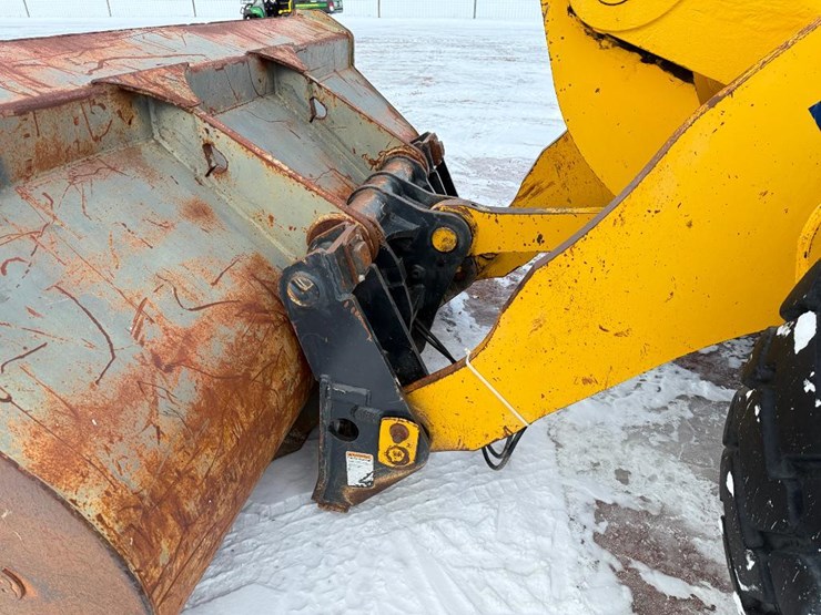 komatsu-wa320-7-image-33