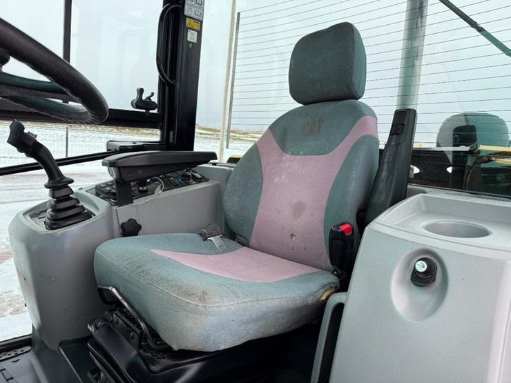 caterpillar-906m-image-43