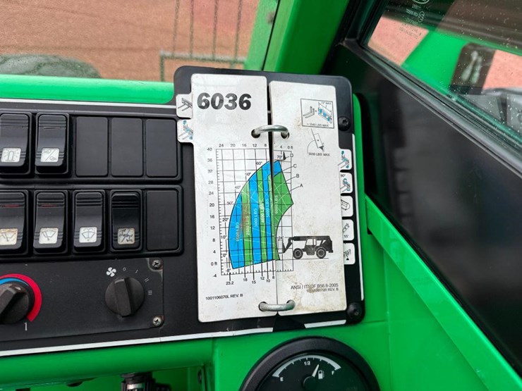 2015-sky-trak-6036-image-46