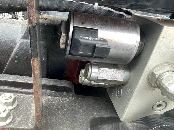 #165-•-cmp-36"-excavator-angle-bucket-image-12