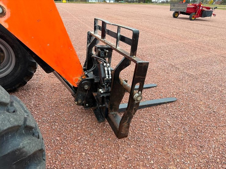 2006-sky-trak-8042-image-29