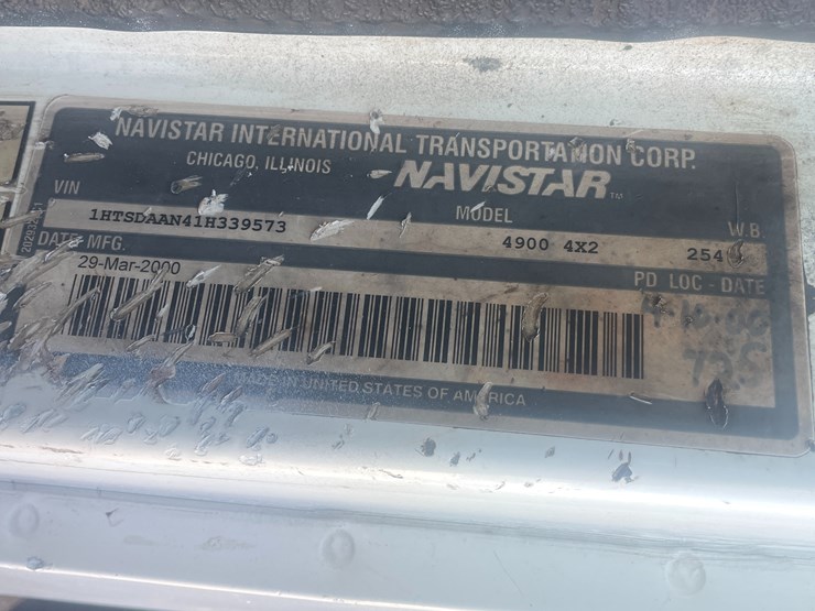 2001-international-2001-image-33