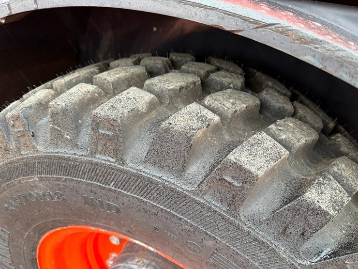 kubota-r540-image-12