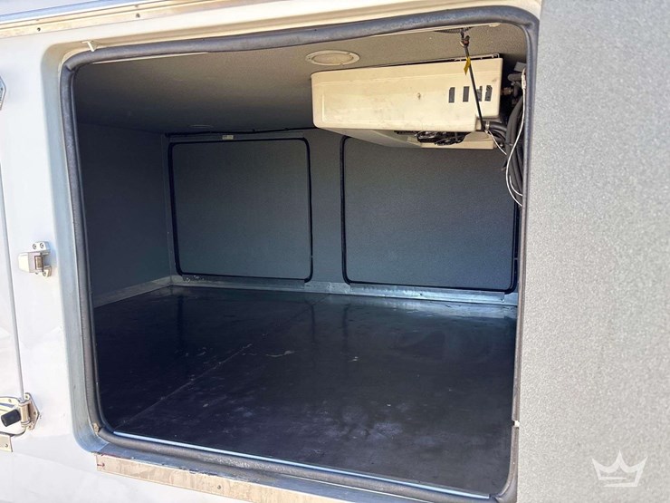 2018-dodge-1500-image-11