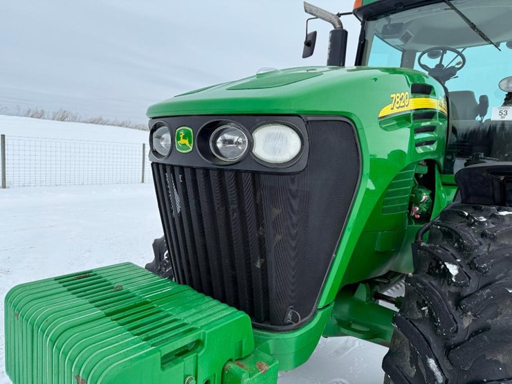 john-deere-7820-image-33