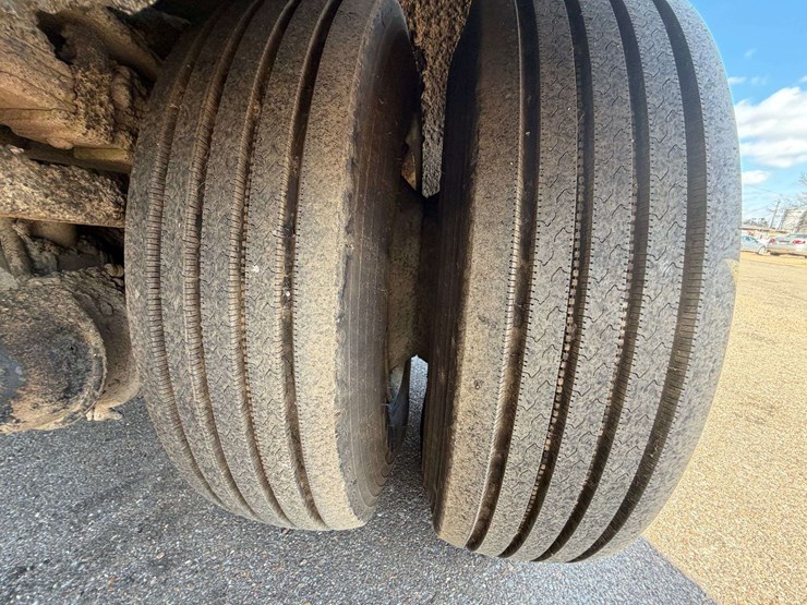 1999-international-4700-image-39