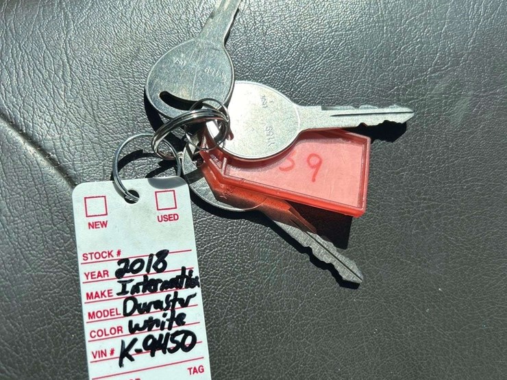 2018-international-durastar-4300-image-42