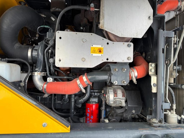 komatsu-wa320-7-image-26