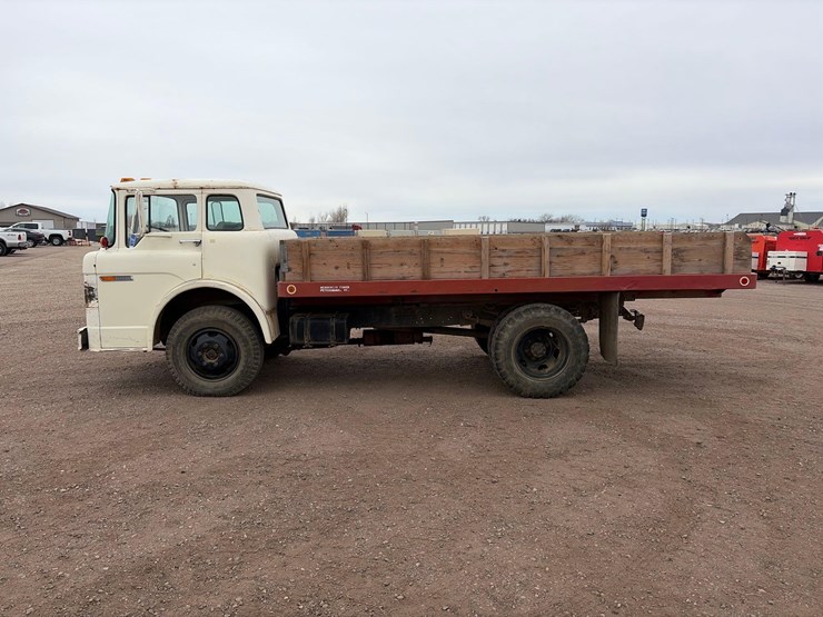 1979-ford-c600-image-6