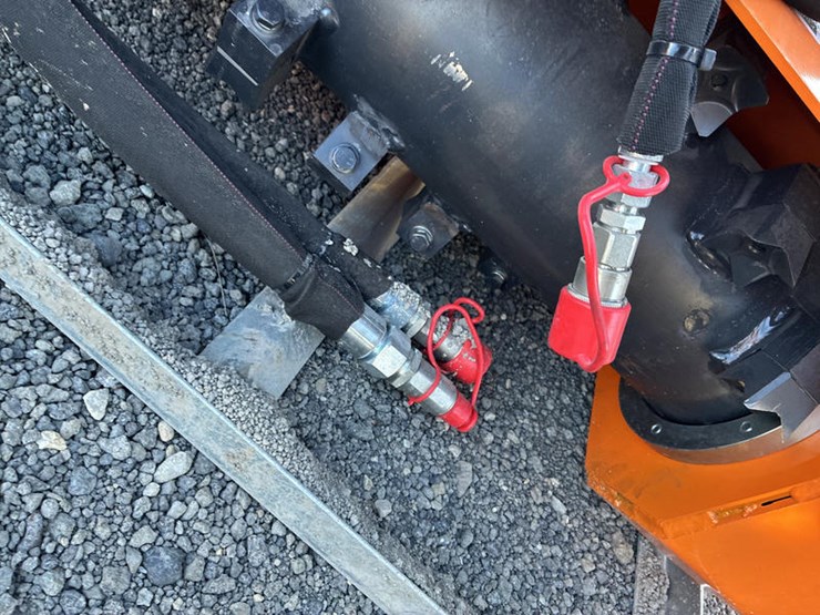 #115379-•-skidsteer-mt-60"-mulcher-manual-image-4