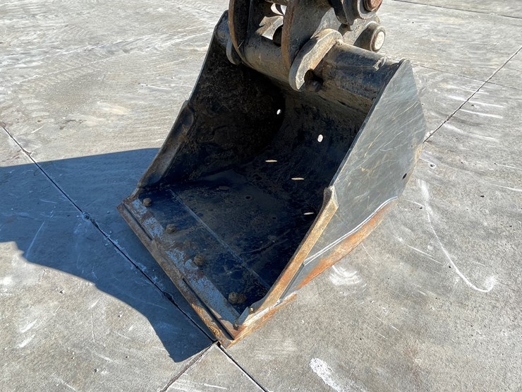 2021-bobcat-e50-image-45