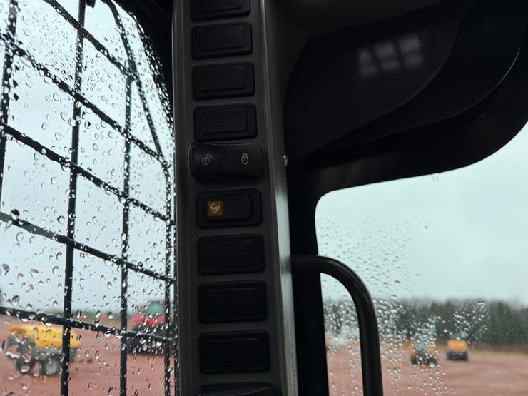 case-tr340b-image-37