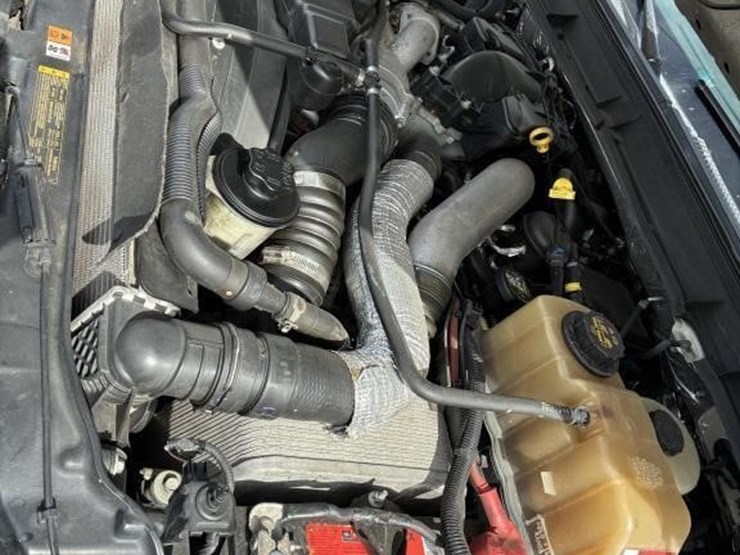 2012-ford-f550-image-6