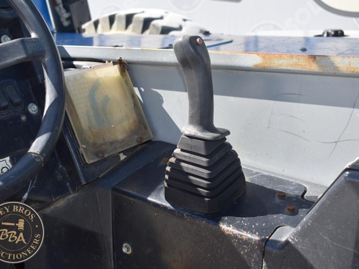 2007-genie-gth1056-image-19