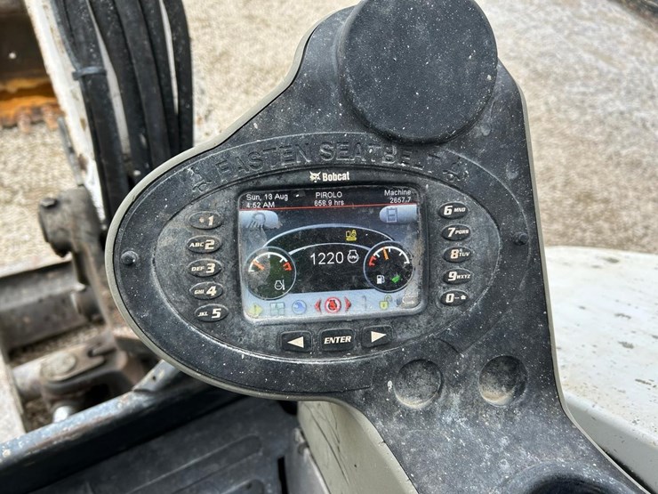 2015-bobcat-e42-image-19