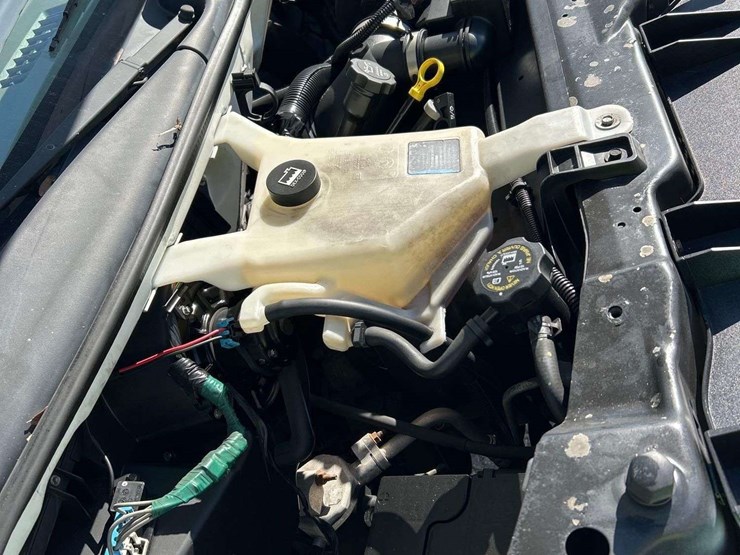 2011-chevrolet-express-2500-image-8