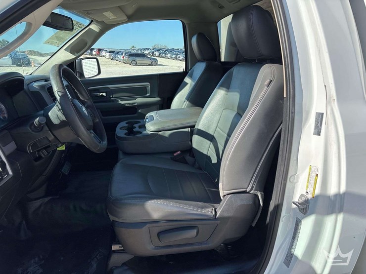 2018-dodge-1500-image-22