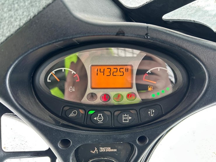 2021-bobcat-t770-image-23