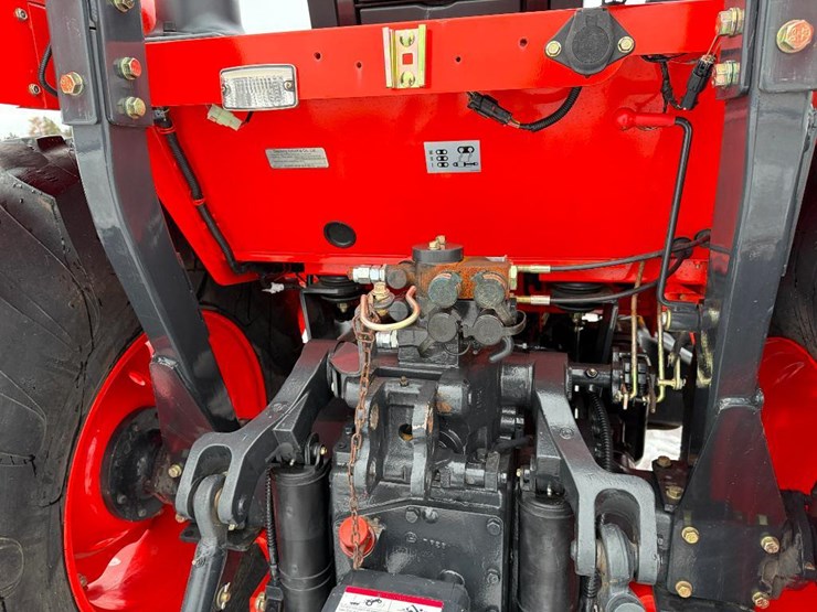 kioti-rx6620-image-30