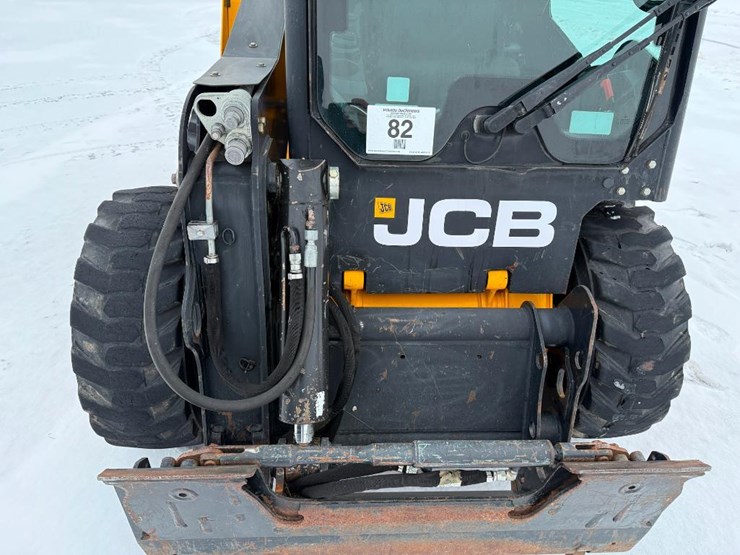 jcb-175-image-13