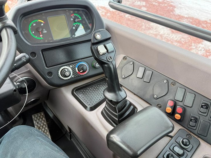 2016-case-221f-image-45