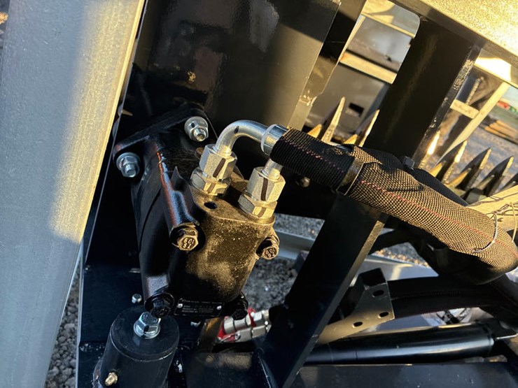 #115391-•-skidsteer-mt-sickle-mower-w/72"-cut-image-2