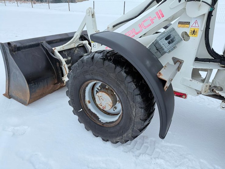 2013-takeuchi-tw50-image-9