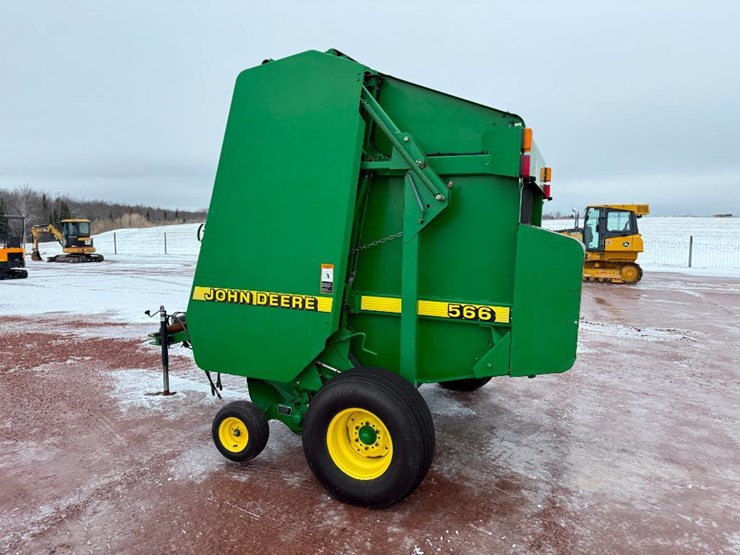 john-deere-566-image-6