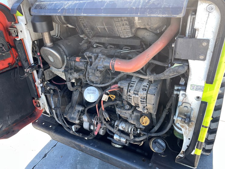 2022-bobcat-t450-image-26