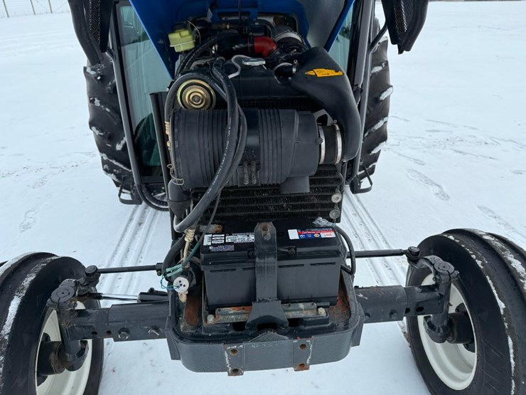 new-holland-tn75d-image-37