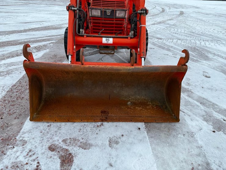 kubota-l4350-image-18