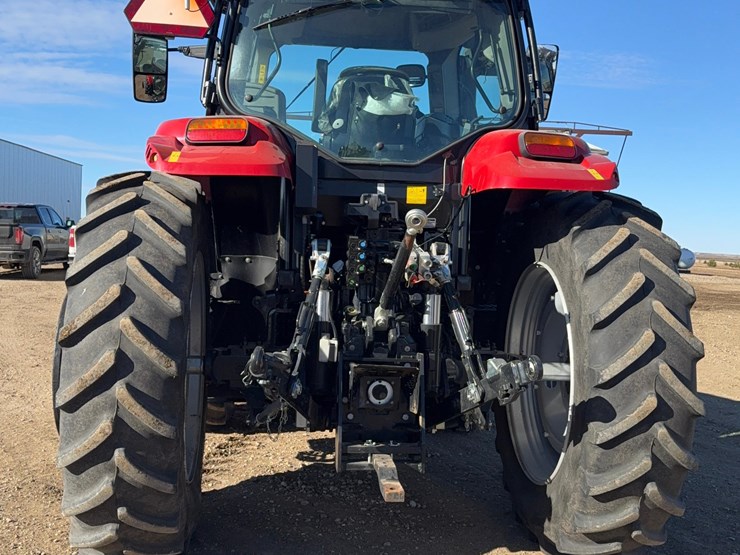 2021-case-ih-maxxum-135-image-30
