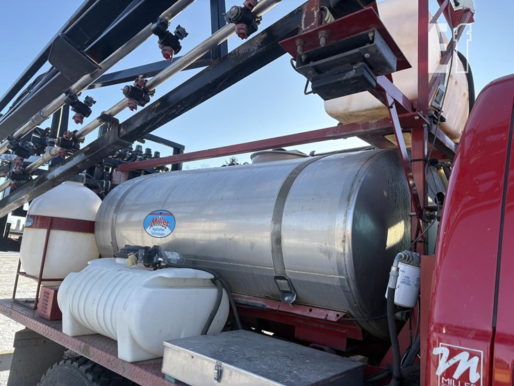 2006-ford-f550-image-6