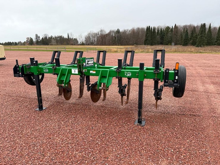 unverferth-zonebuilder-130-image-1