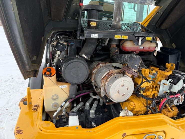 caterpillar-906m-image-45