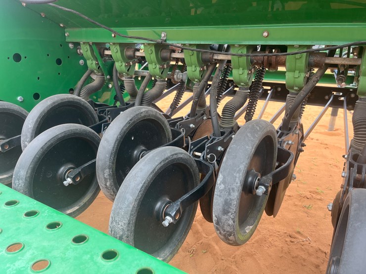 john-deere-bd1108-image-11