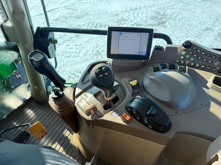 john-deere-6125r-image-58