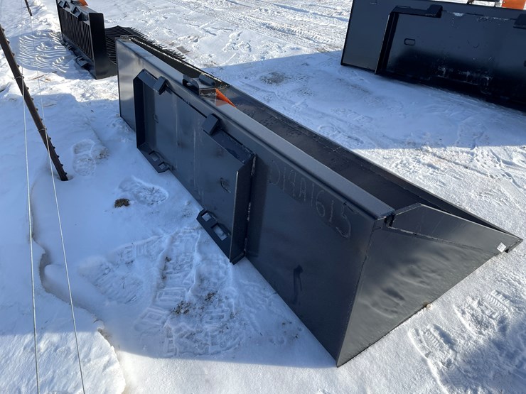 #2500-•-new-kc-90"-skid-steer-bucket-image-5