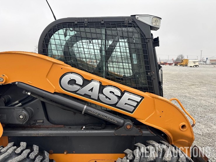 2012-case-sv300-image-25