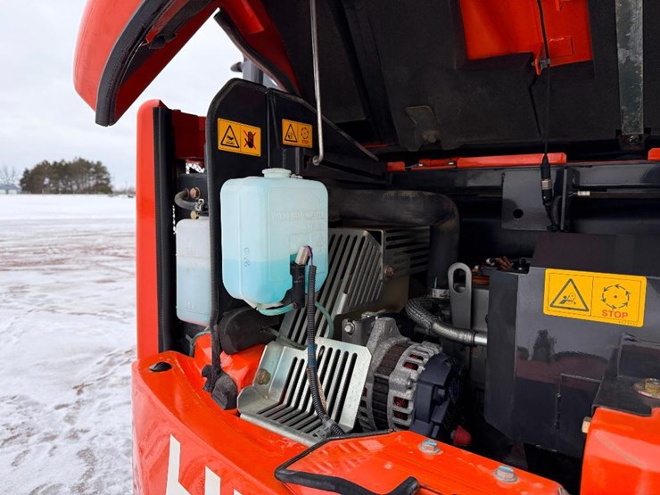 hitachi-zx75us-5-image-42