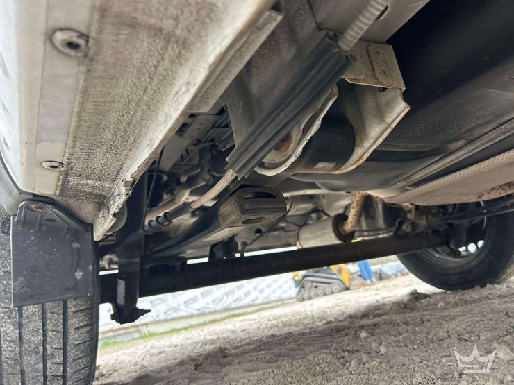 2013-ford-transit-connect-image-21