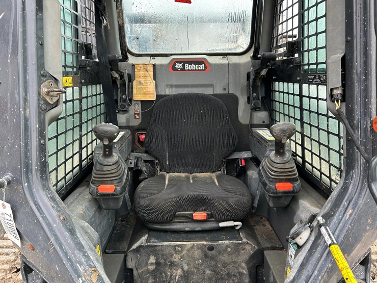 2020-bobcat-t76-image-20