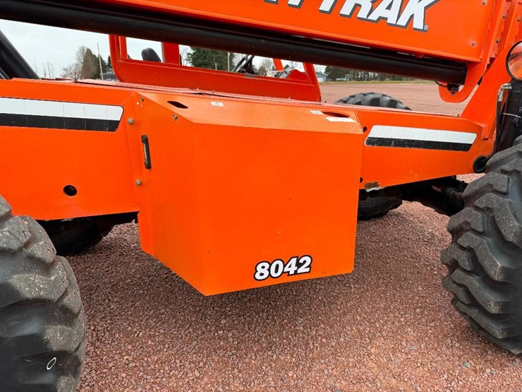 2006-sky-trak-8042-image-10