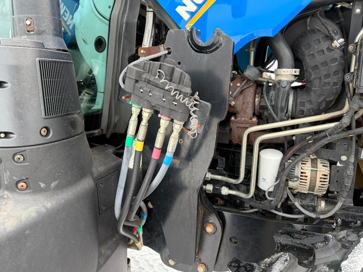 new-holland-t7.210-image-40