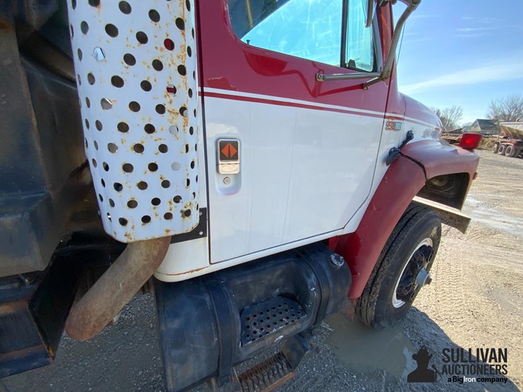 1987-international-7-image-20