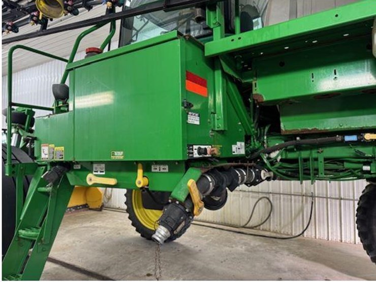 2004-john-deere-4710-image-24