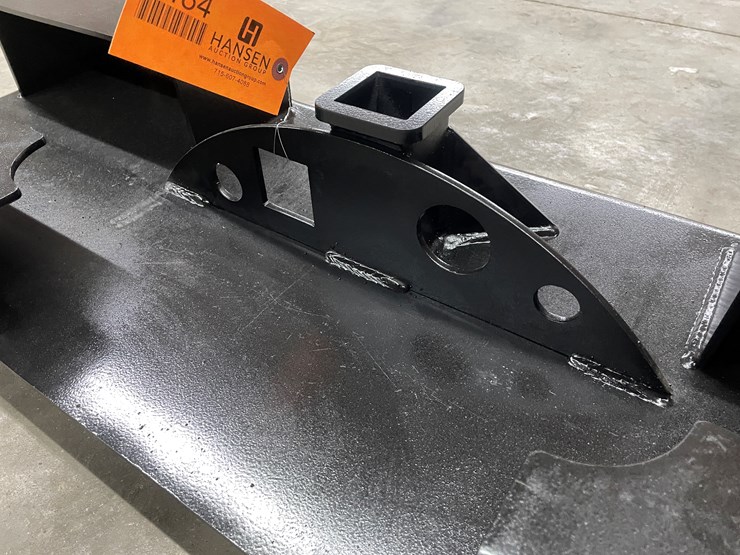 #2484-•-skid-steer-receiver-hitch-plate-with-chain-buckets-image-12