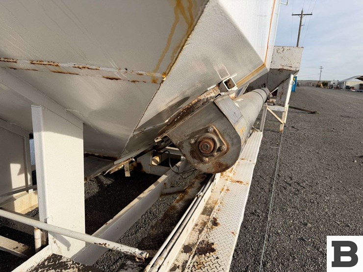 16'-fertilizer-truck-bed-image-10